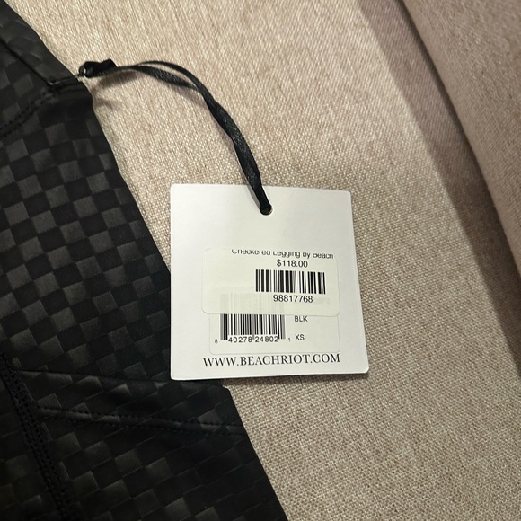 Black Checkered Beach Riot Leggings - Picture 4 of 4